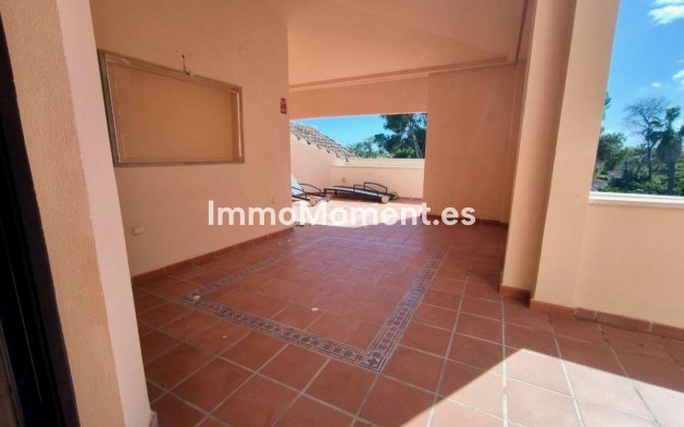 Resale - Apartment - Marbella - Puerto Banús