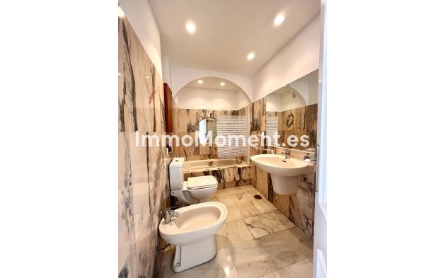 Resale - Apartment - Fuengirola - Fuengirola Centro