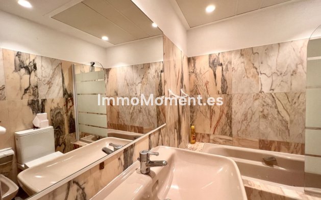 Resale - Apartment - Fuengirola - Fuengirola Centro