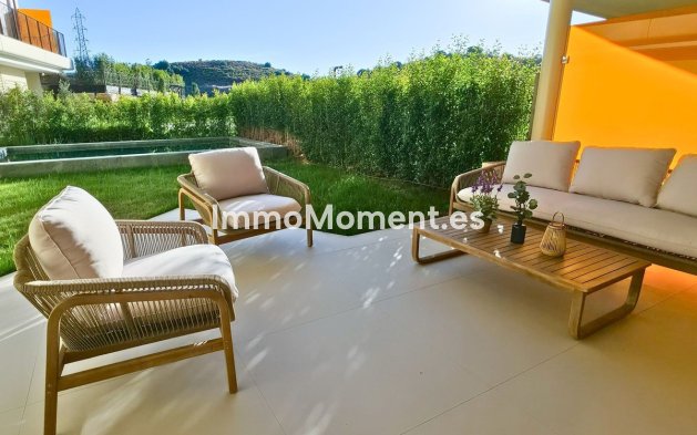 Resale - Apartment - Fuengirola - Higueron