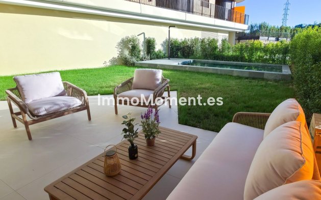 Resale - Apartment - Fuengirola - Higueron