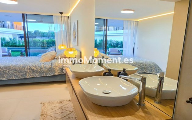 Resale - Apartment - Fuengirola - Higueron