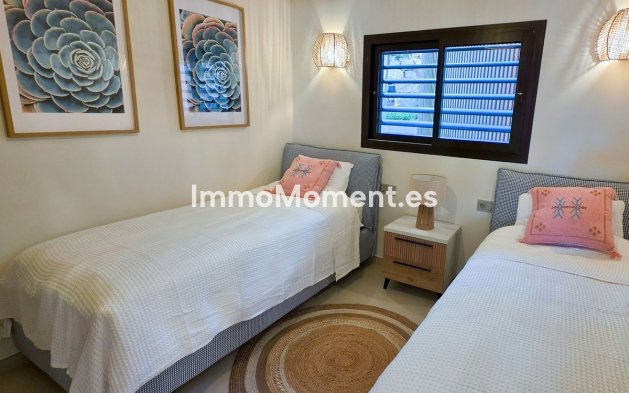 Resale - Apartment - Fuengirola - Higueron