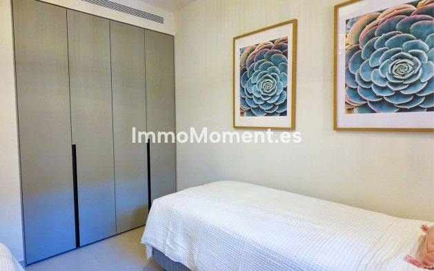 Resale - Apartment - Fuengirola - Higueron