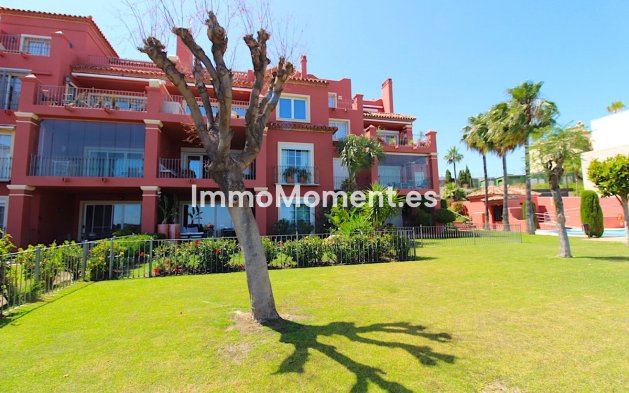 Resale - Apartment - Benahavís - Monte Halcones