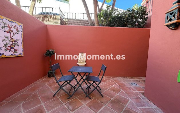 Resale - Apartment - Benahavís - Monte Halcones