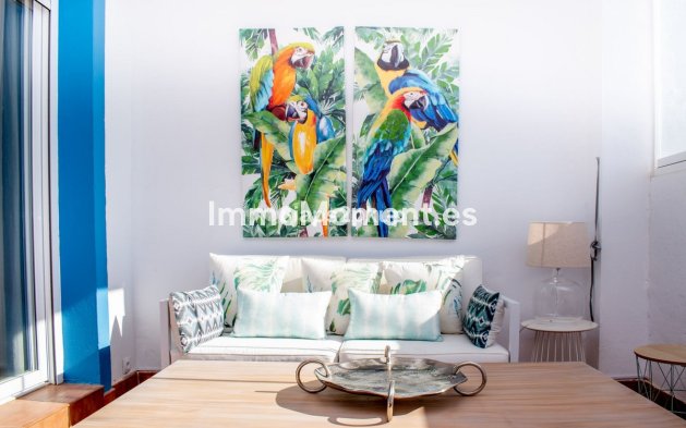 Resale - Apartment - Estepona - Estepona Centro