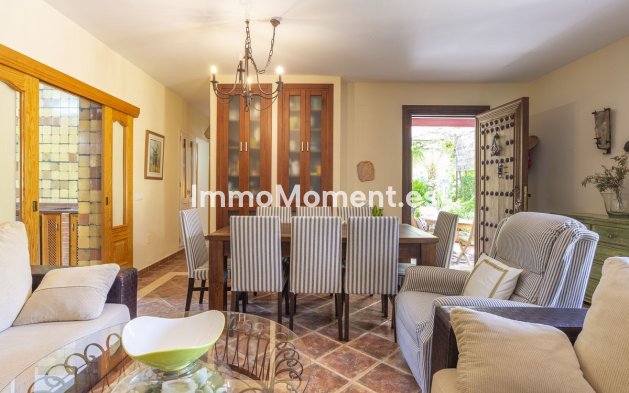 Reventa - Casa de campo - Interior  - Coín
