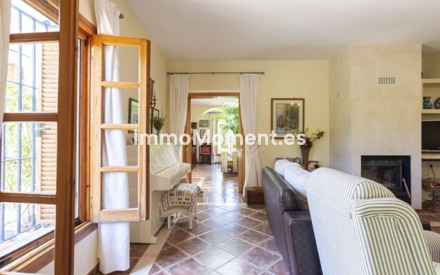 Reventa - Casa de campo - Interior  - Coín