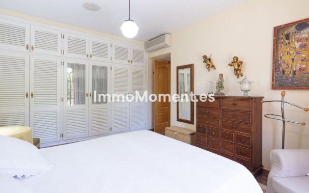 Reventa - Casa de campo - Interior  - Coín