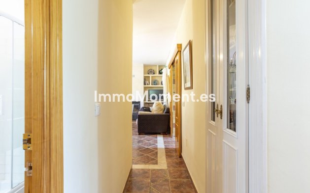 Reventa - Casa de campo - Interior  - Coín
