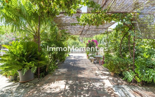Reventa - Casa de campo - Interior  - Coín