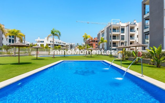 Wiederverkauf - Wohnung - Orihuela - Villamartin