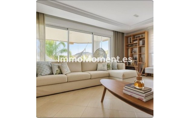 Resale - Detached villa - Estepona - Selwo