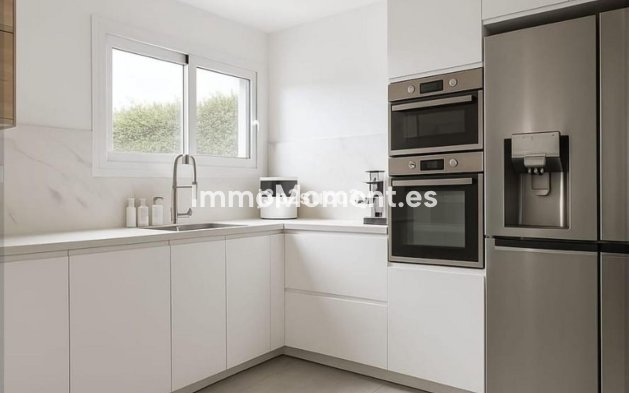 Resale - Detached villa - Estepona - Selwo