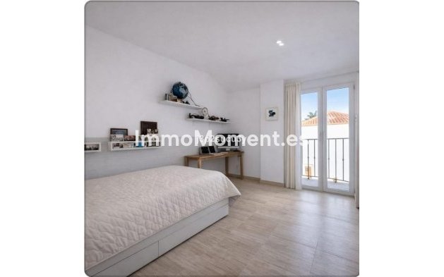 Resale - Detached villa - Estepona - Selwo
