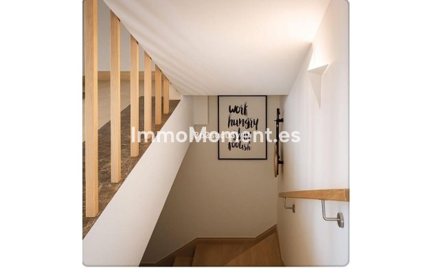 Resale - Detached villa - Estepona - Selwo
