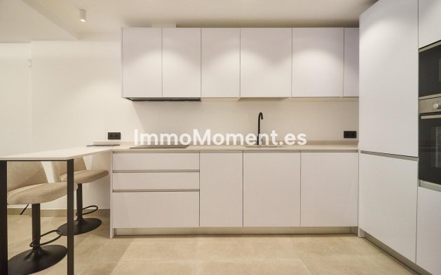 Resale - Apartment - Fuengirola - Fuengirola Centro