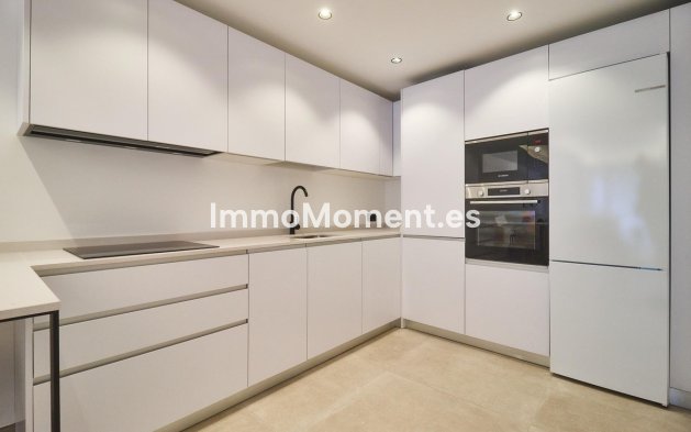 Resale - Apartment - Fuengirola - Fuengirola Centro