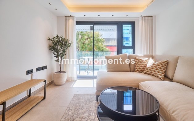 Resale - Apartment - Fuengirola - Fuengirola Centro