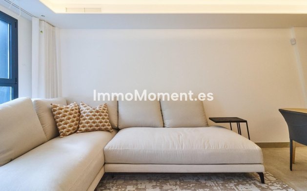 Resale - Apartment - Fuengirola - Fuengirola Centro