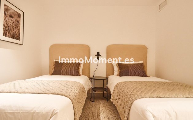 Resale - Apartment - Fuengirola - Fuengirola Centro