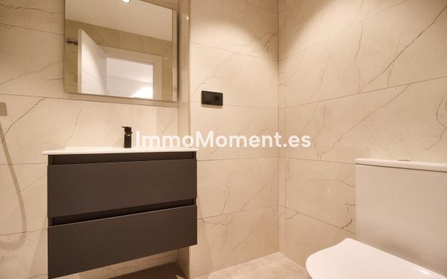 Resale - Apartment - Fuengirola - Fuengirola Centro
