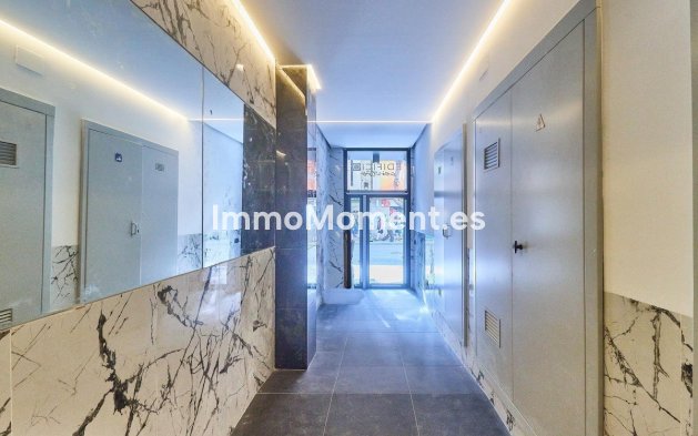 Resale - Apartment - Fuengirola - Fuengirola Centro