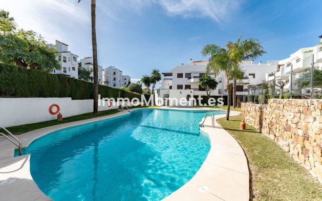 Resale - Apartment - Estepona - Estepona Centro