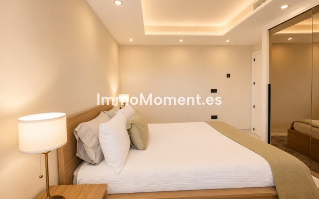 Revente - Appartement - Estepona  - Estepona Centro