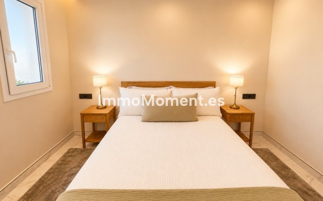 Revente - Appartement - Estepona  - Estepona Centro