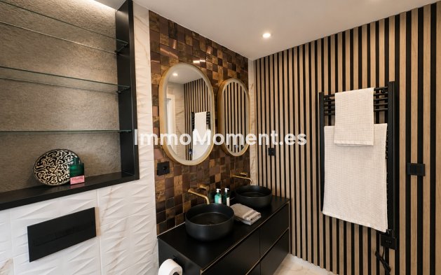 Revente - Appartement - Estepona  - Estepona Centro