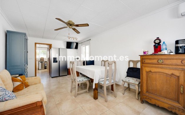 Resale - Detached villa - San Fulgencio - La Marina