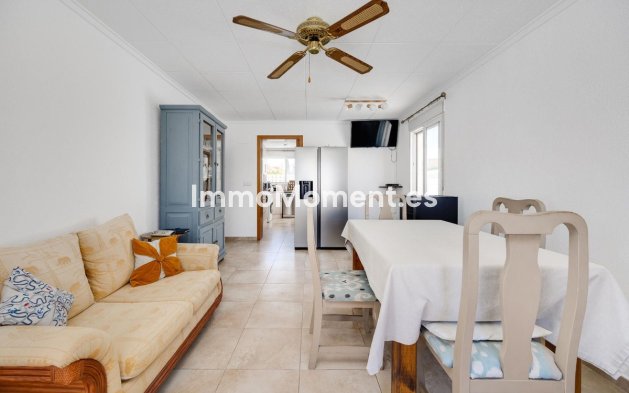 Resale - Detached villa - San Fulgencio - La Marina