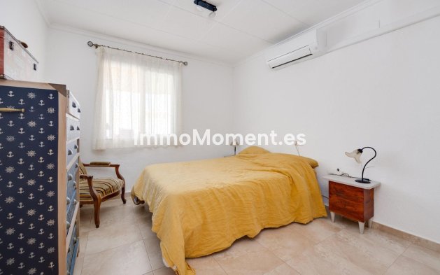 Resale - Detached villa - San Fulgencio - La Marina