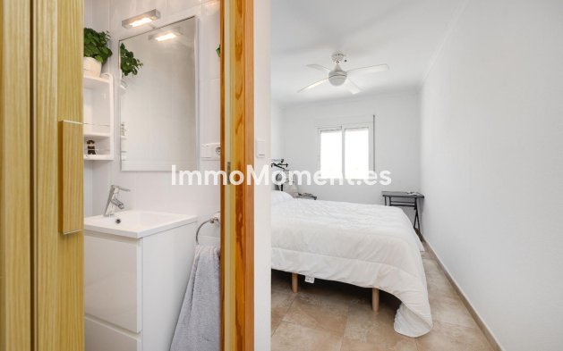 Resale - Detached villa - San Fulgencio - La Marina