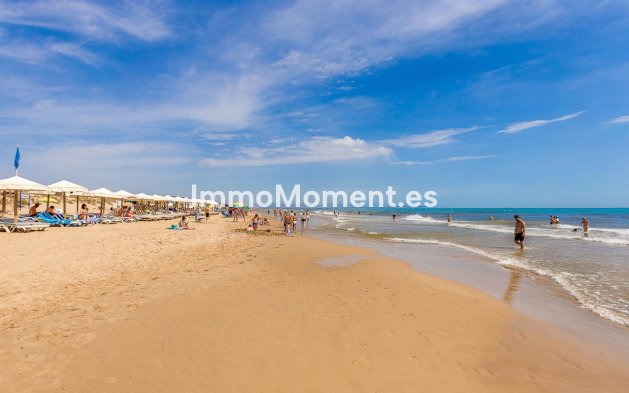 Resale - Detached villa - San Fulgencio - La Marina