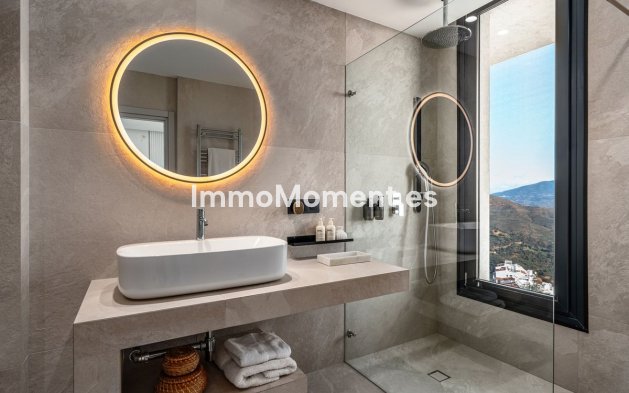 Bestaande woning - Vrijstaande villa - Marbella - La Mairena