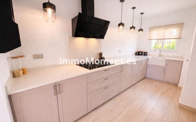 Resale - Detached villa - Orihuela - Los Dolses