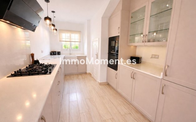 Resale - Detached villa - Orihuela - Los Dolses