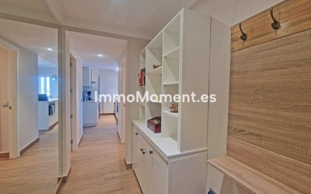 Resale - Apartment - Mijas - Calahonda
