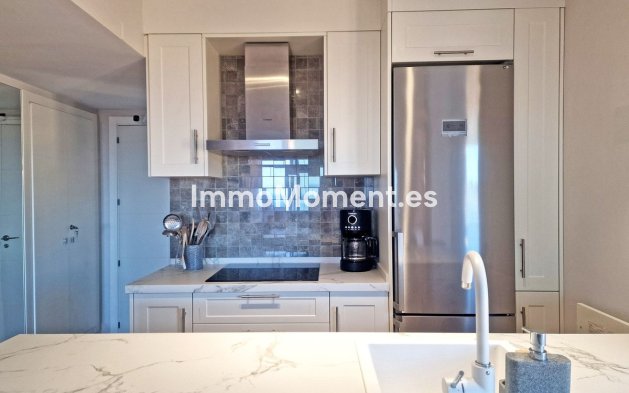 Resale - Apartment - Mijas - Calahonda