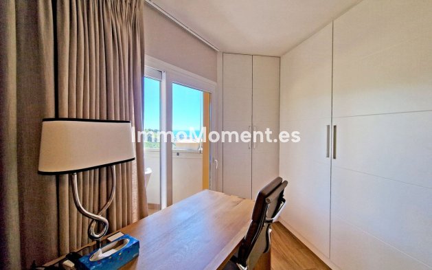 Resale - Apartment - Mijas - Calahonda