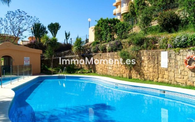 Resale - Apartment - Mijas - Calahonda