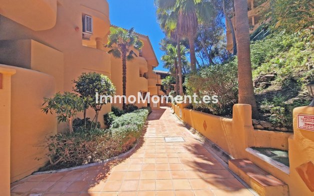 Resale - Apartment - Mijas - Calahonda