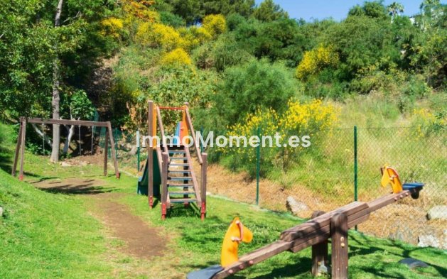 Resale - Apartment - Mijas - Calahonda