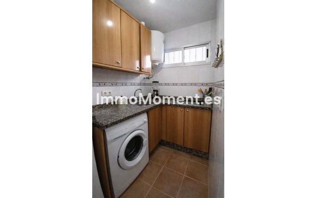 Resale - Apartment - Benalmadena - Benalmadena Centro