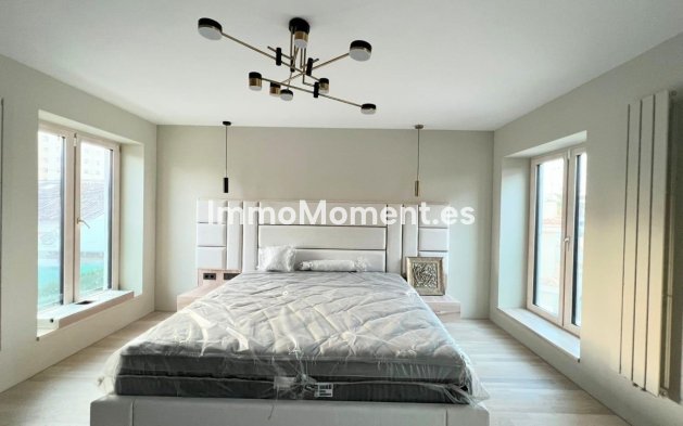 Resale - Detached villa - Benalmadena - Benalmadena Costa