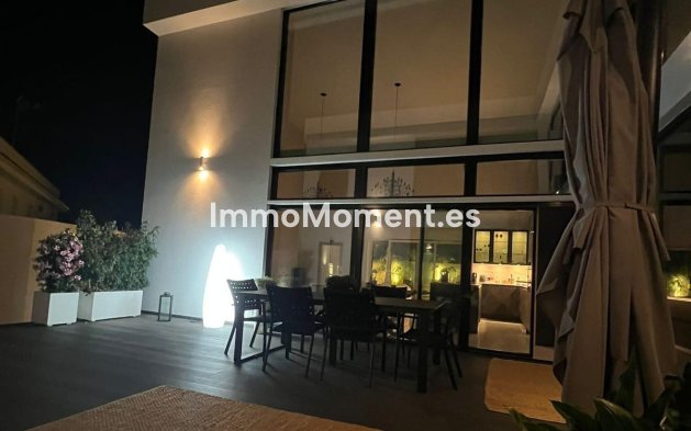 Resale - Detached villa - Benalmadena - Benalmadena Costa