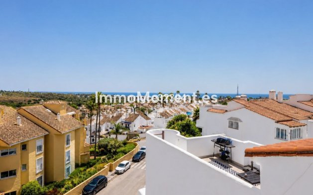 Resale - Apartment - Estepona - New Golden Mile